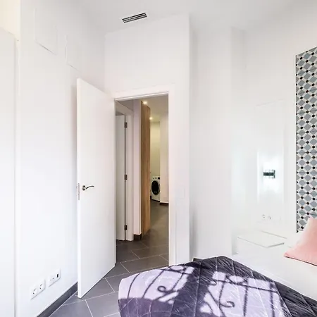 New And Modern With Comfy Beds * Valencia
