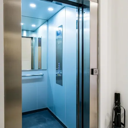 New And Modern With Comfy Beds ולנסיה